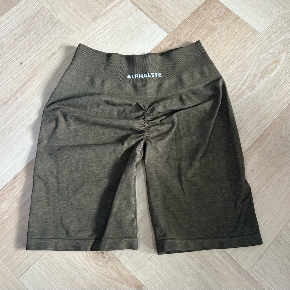 Alphalete biker shorts